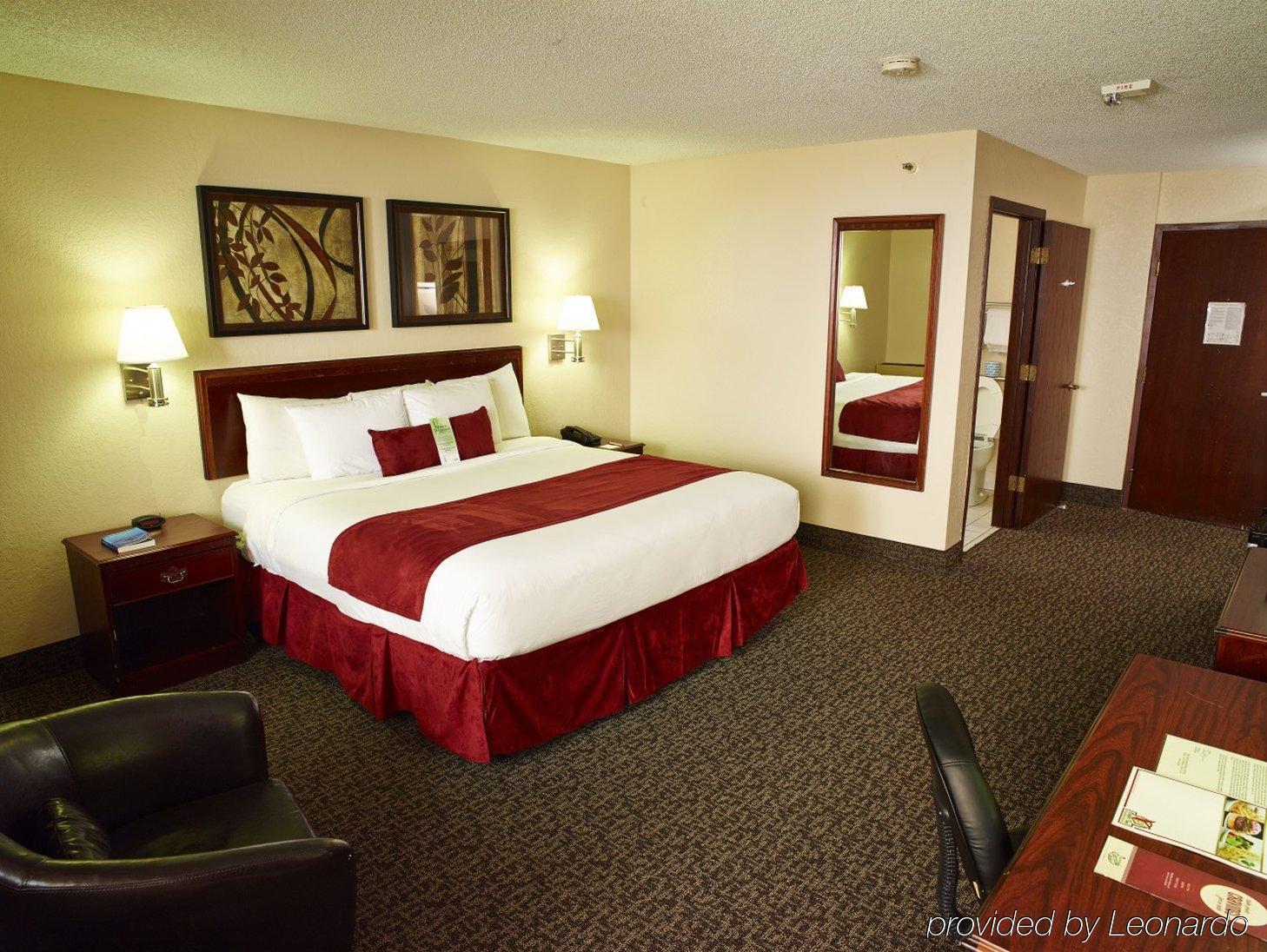 Livinn Hotel Minneapolis North / Fridley Exteriör bild