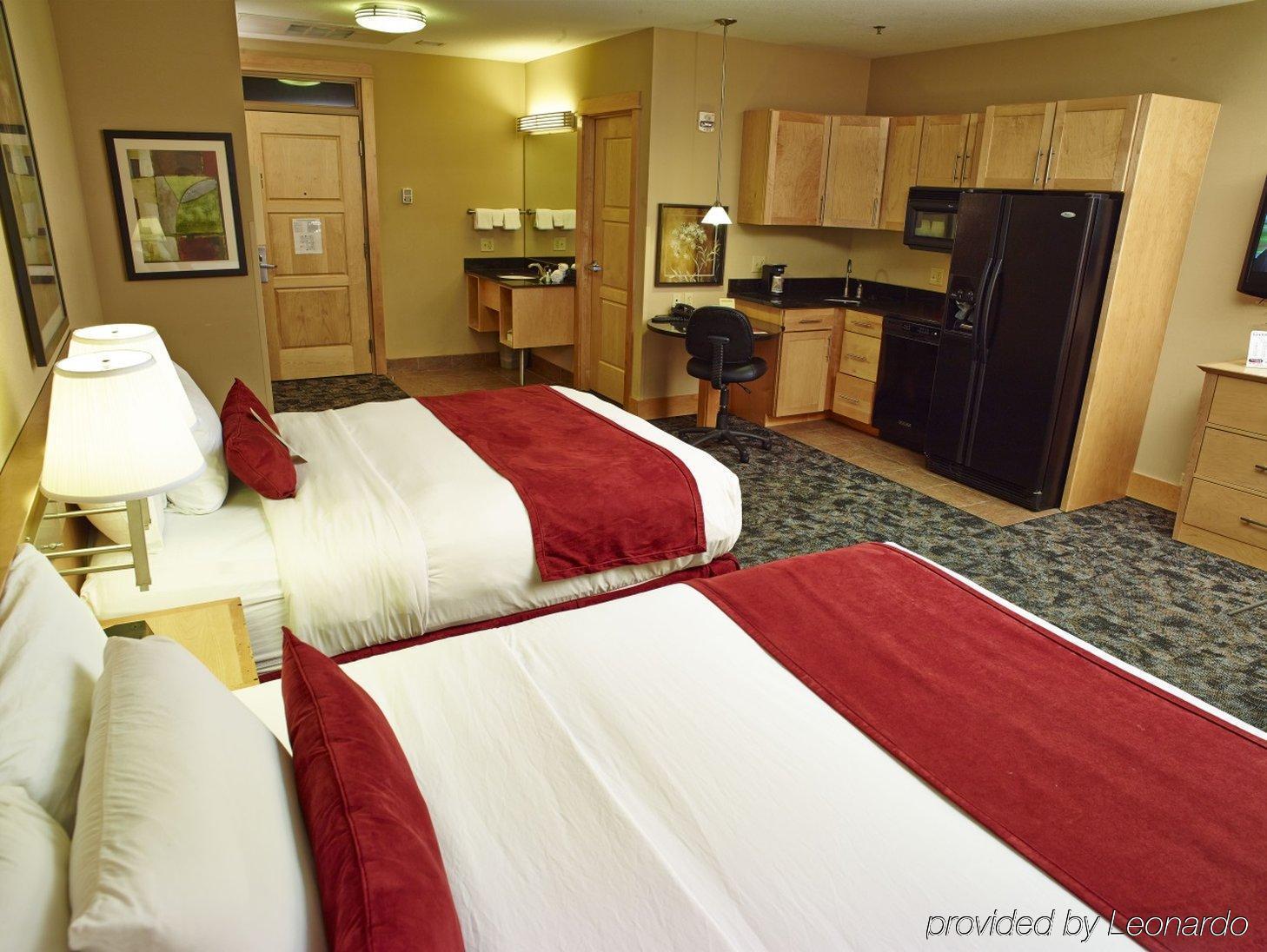 Livinn Hotel Minneapolis North / Fridley Exteriör bild